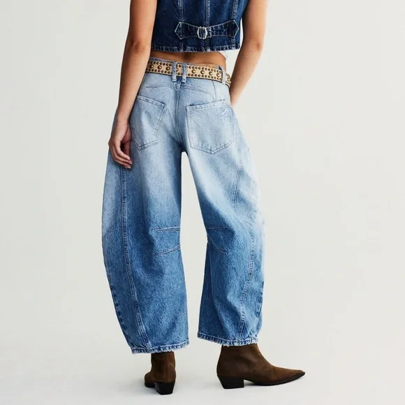 Free People Good Luck Mid-Rise Barrel Jeans in Barnyard Blue - Picture 4 of 13